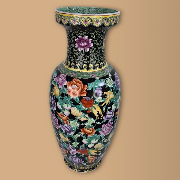 Big VTG Chinese Hand‎ painted Millefleur, Famille Flowers 24.5 In Porcelain Vase - Picture 1 of 14